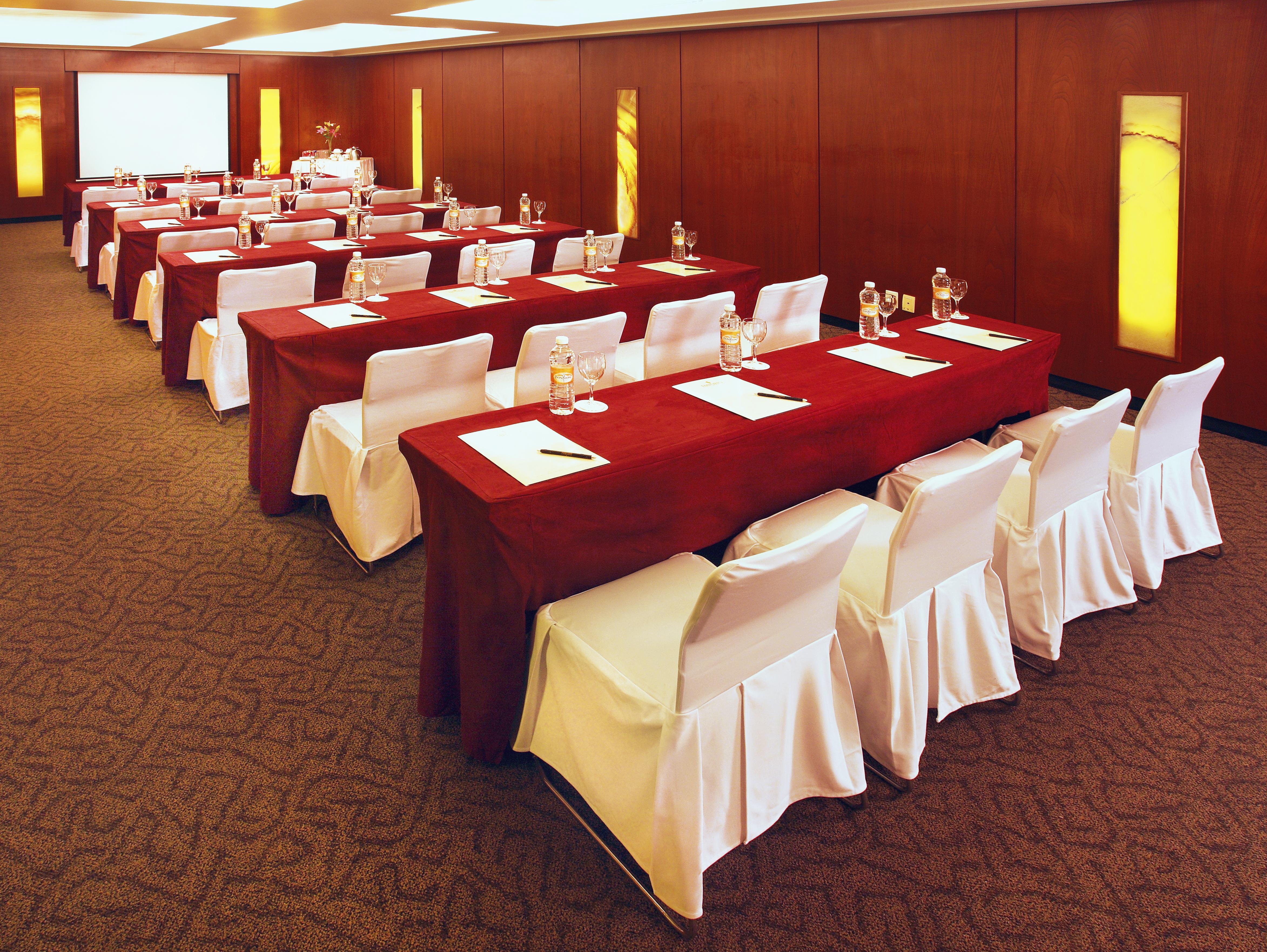 Emporio Reforma Hotell Mexico City Exteriör bild A meeting room at a hotel