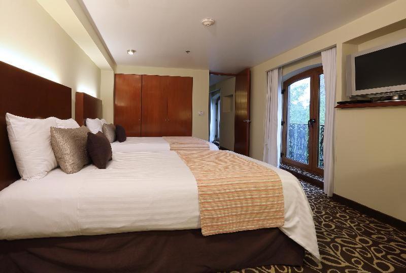 Emporio Reforma Hotell Mexico City Rum bild A room at the hotel